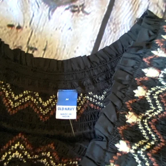 NWT Old Navy Off-the-Shoulder Flutter Sleeve Top - Picture 10 of 10